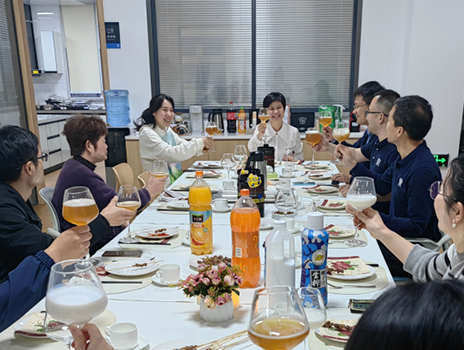 2023年5月25,龍大美食攜大夏灘羊莅臨麥恺勝上海研發中心，開啟全羊盛宴